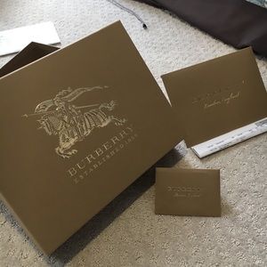 Burberry Box - Medium Size